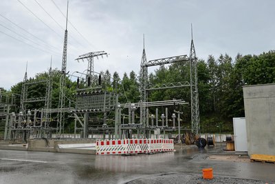 Bauarbeiten am neuen Umspannwerk in Schwarzenberg. Noch dieses Jahr soll die technische Inbetriebnahme erfolgen.