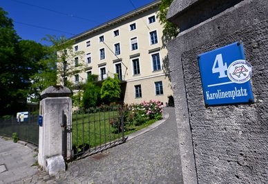 Mit dem Karolinenplatz 4 soll die Außenstelle ein Zuhause mit besonderer Bedeutung bekommen.
