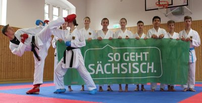 Die sächsischen Karatekas des Leistungsstützpunktes in Rochlitz haben sich gut auf die anstehenden Wettkämpfe vorbereitet. Ein Teil startet beim World Cup in der Nähe von Rom, die anderen Sportler messen ihre Kräfte bei den Sächsischen Meisterschaften in Meißen. 