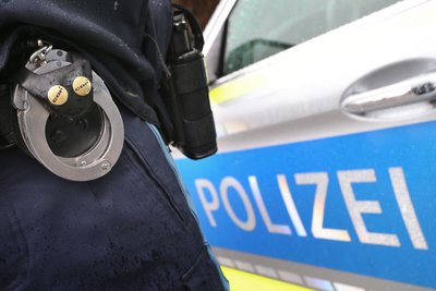 Die Polizei hat bei einer Kontrolle Drogen sicher gestellt.