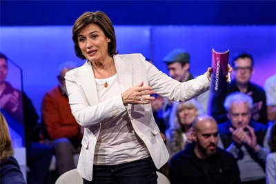 Wenn Sandra Maischberger in ihrer Sendung über Wirtschaft spricht, dann meist mit anderen Journalisten. Nur 3,8 Prozent ihrer Gäste sind selbst aus der Wirtschaft.