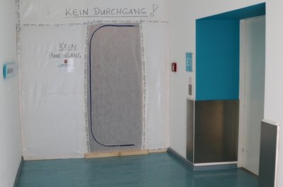 Im Freiberger Krankenhaus wurden zwei getrennte Intensivstationen eingerichtet, um beatmungspflichtige Corona-Patienten oder Verdachtsfälle getrennt von übrigen Intensivpatienten behandeln zu können. 