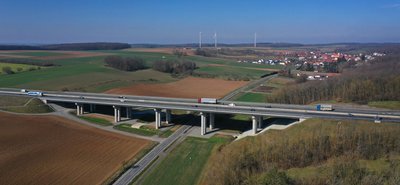 Mittlerweile ist die Brücke erneuert. (Archivbild)