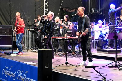 Markus Engelstädter (Mitte) begeisterte zuletzt als Queen-Interpret in Reichenbach.