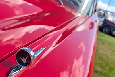 Auf Hochglanz polierte Autos begeisterten die Besucher zum US-Car-Treffen.