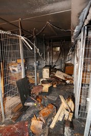 Am Tag danach wird der Schaden, den das Feuer angerichtet hat, erst sichtbar.
