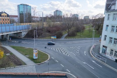 Der Verkehrsknoten Martin-Luther-Straße/Schenkendorfstraße soll im Zuge des Aldi-Vorhabens zu einem Kreisverkehr umgebaut werden.