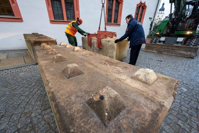 Zusätzlich wurden an der Marktstraße so genannte „Lego-Steine“ platziert.