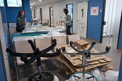 Noch läuft der Einzug von vielen Abteilungen. Die letzten Praxen kommen erst im Herbst dazu.