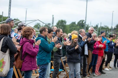 Die Zuschauer der Premiere in Plauen applaudierten lange. Es ist ein Stück, das viele aufwühlte.