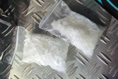 Crystal im Wert von mehreren Tausend Euro fanden Polizisten bei dem Verhafteten.