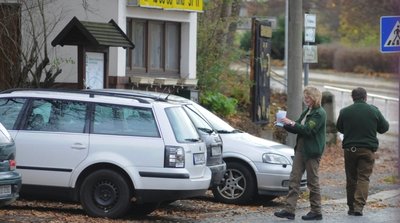 Parken gegenüber dem Glauchauer Bahnhof 