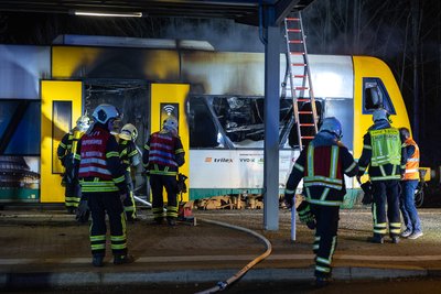 Die Feuerwehr war mit einem Großaufgebot im Einsatz.