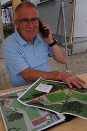 Ist für das kommende Pokalspiel des VfB Schöneck gegen Chemie Leipzig derzeit ständig am Telefon: Mario Kautzsch. 