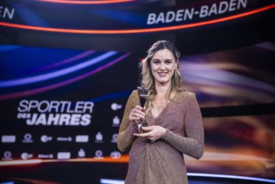 Denise Herrmann-Wick wurde 2023 zur Sportlerin des Jahres in Deutschland gewählt. Voriges Wochenende verkündete sie ihre zweite Schwangerschaft. Sie ist am Wochenende auch Stargast des Biathlon-Familienfestes am Fichtelberg.