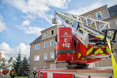 Zu einem Wohnungsbrand in Lichtenberg rückte die Feuerwehr aus. 