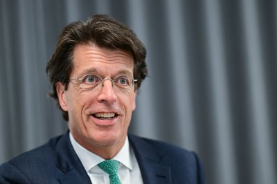 Schaeffler-Vorstandschef Klaus Rosenfeld will sein Unternehmen breiter aufstellen und Geschäftsfelder in der Raumfahrttechnik erschließen. (Archivbild) 