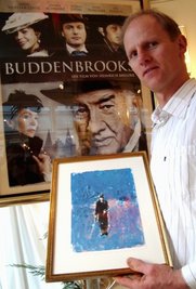 Ulrich Franke zeigt in der Galerie "Fritz Geyer" zum Start des neuen Kinofilmes "Die Buddenbrooks" Lithografien des Hauptdarstellers Armin Mueller-Stahl, unter anderem das Blatt mit dem Titel "Thomas".