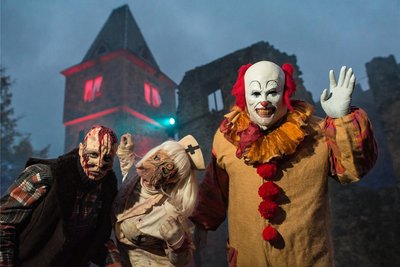 Ob als Zombie, Hexe oder Horrorclown: Die erwachsenen Halloweenfans kommen im Club Aber Herzlich in Hof sicher auf ihre Kosten.