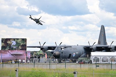 Die Ministerpräsidenten der ostdeutschen Länder kommen zu einer Sonderkonferenz im Rahmen der ILA Berlin zusammen.