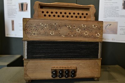 Die Harmonika von Josefine Wally Seifert.