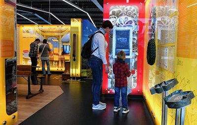 In der Zeitwerkstadt in Frankenberg können Besucher in einer Ausstellung Sachsens Pioniergeist entdecken.