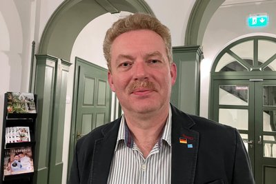 Lars Seemann, Colorist in der Kunststoffindustrie, ist neu im Stadtrat.