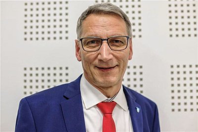 Der Flöhaer Oberbürgermeister Volker Holuscha hat zwei Briefe nach Dresden geschrieben. 