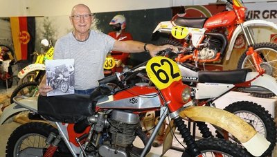 Reiner Praß ist stolz, dass die von ihm gebaute ESO als Leihgabe des neuen Eigentümers das Deutsche Enduro-Museum bereichert. 