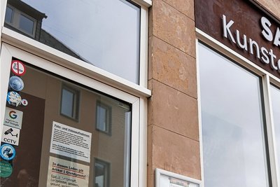 Barbetreiber Sven Müller lässt für sich noch offen, wie er künftig mit den Regelungen der Corona-Schutzverordnung, die nun 2G für die Gastronomie vorsieht, umgeht. 