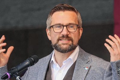 Staatsminister Martin Dulig hat auf den Brief von Volker Holuscha geantwortet. 