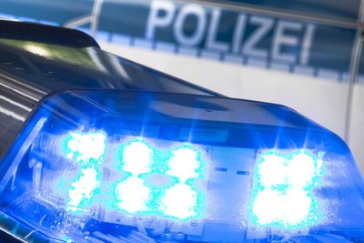 Die Polizei sucht Zeugen zu einem Überholmanöver auf der B 101 bei Schlettau.