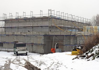 Im Herbst soll die neue Sporthalle in Niederbobritzsch fertiggestellt sein. Geschätzte Kosten: rund 2,9 Millionen Euro.