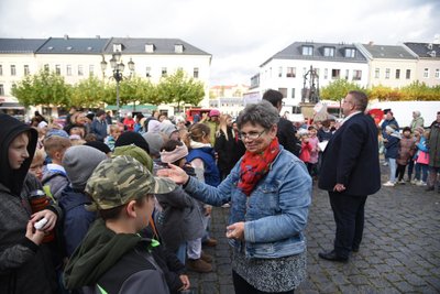 Für den Fortbestand des Geschäftes hatten Schüler im Herbst Unterschriften gesammelt und demonstriert.