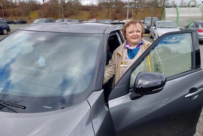 Doris Wurtinger pendelt jeden Tag aus dem Saale-Orla-Kreis zur Arbeit nach Weischlitz. Sie ist eine von knapp 15.000 Einpendlern in den Vogtlandkreis.