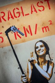 Viele Künstler - wie Marshal aus Hamburg - beziehen vorgefundene Situationen in ihre Arbeiten ein.