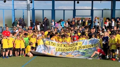Eine große Familie: Mit 575 Mitgliedern zählt der BSC Freiberg aktuell bereits zu den zehn größten Sportvereinen in Mittelsachsen. Mehr als die Hälfte, rund 350, sind Kinder und Jugendliche. 