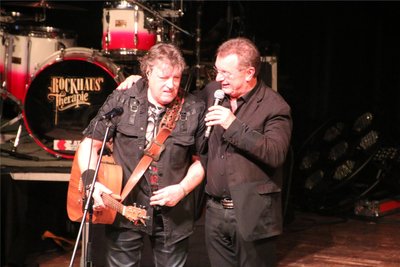 Quaster und Roland Säurich(r.), ehemaliger Betriebsleiter des Tivoli.