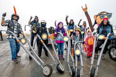 „De Satzscher Rockers“ mit ihren „Maschinen“.