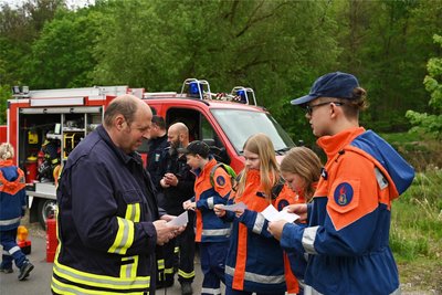 Die Mitstreiter der Jugendfeuerwehr Rossau mussten sich in Gerätekunde beweisen.