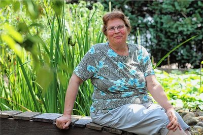 Angela Breitling aus Riesa engagiert sich seit 18 Jahren ehrenamtlich bei der Rentenversicherung. 