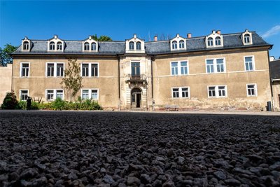 Die Sanierung des Witwenpalais am Schloss Wolkenburg ist teurer als es ein Neubau wäre. Warum nimmt die Stadt so viel Geld in die Hand?
