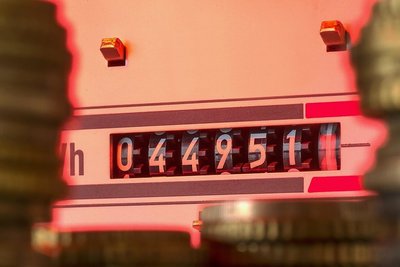 Die Strom- und Gaspreise steigen. Nicht immer aber spürt das der Kunde sofort. 