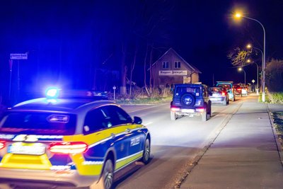 Etwa 20 Fahrzeuge schlossen sich dem Autokorso von Raschau über Scheibenberg, Schwarzenberg zurück nach Raschau an.