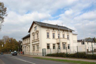 In der „Villa Facius“ in Lugau stellen Hobby-Künstlerinnen ihre Aquarellmalereien aus.