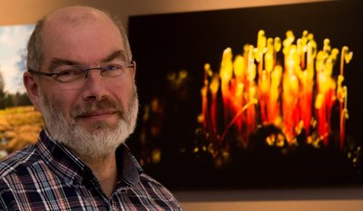 Mike Emmrich fotografiert für sein Leben gern. Zwölf seiner Aufnahmen werden nun zugunsten des Neuhausener Kindergartens versteigert. 