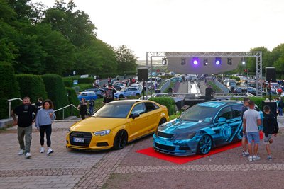 Auch ein roter Teppich durfte nicht fehlen.