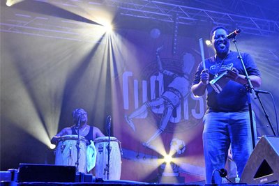 Die südafrikanischen Band BCUC.