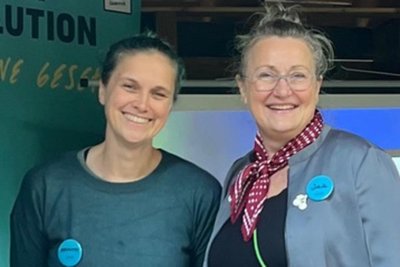 Henriette Helmstedt (l.) und Ina Goetz von Fashion Revolution Chemnitz.