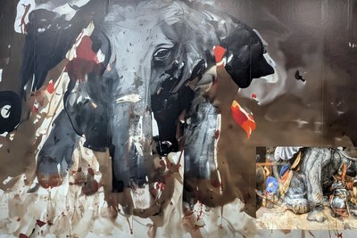 Auch dieses Bild ist KI-generiert, erinnert an den Trojanischen Krieg und die Verletzlichkeit der „Sieger".